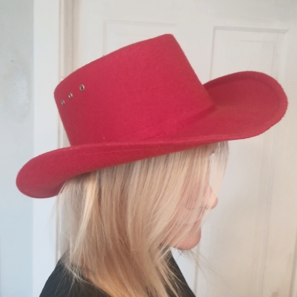 Western Express Cowboy Bold Red Hat Small/medium Stretch Comfort Band